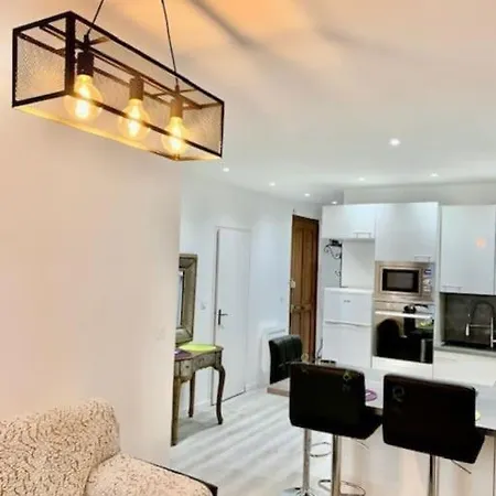 Gold Europole-gare Apartment *