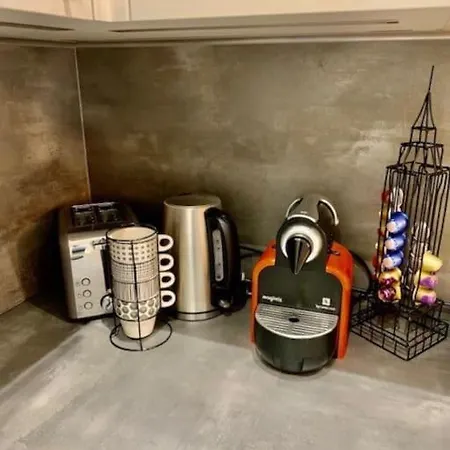 Apartman Gold Europole-gare